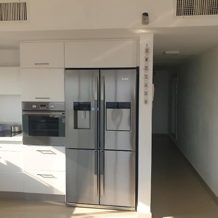 Luxury Exclusive Top Class Apartment On The Sea With Best Sea View And Jacuzzi רק למשפחות !!!! Eilat Exterior photo