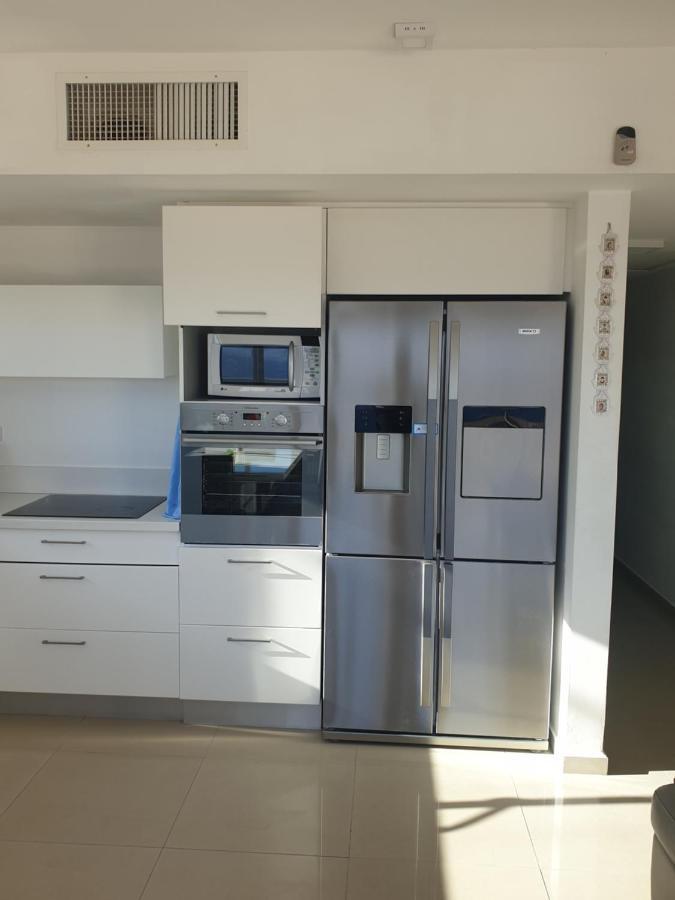 Luxury Exclusive Top Class Apartment On The Sea With Best Sea View And Jacuzzi רק למשפחות !!!! Eilat Exterior photo